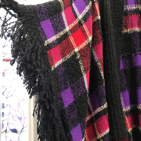 Sweater poncho by Ralph Lauren Plaid wool blend poncho Open sweater Size… - Picture 5 of 7